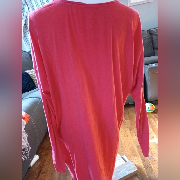 Victoria's Secret nightgown - Picture 4 of 5